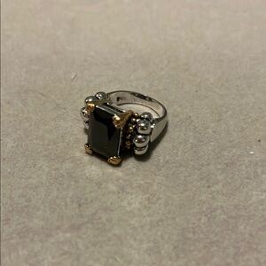 Elegant Black and Gold Ring